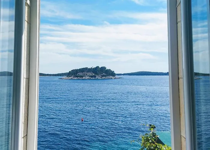 Guest house Seafront 4*