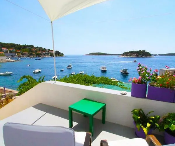 Seafront Guest house Hvar Town