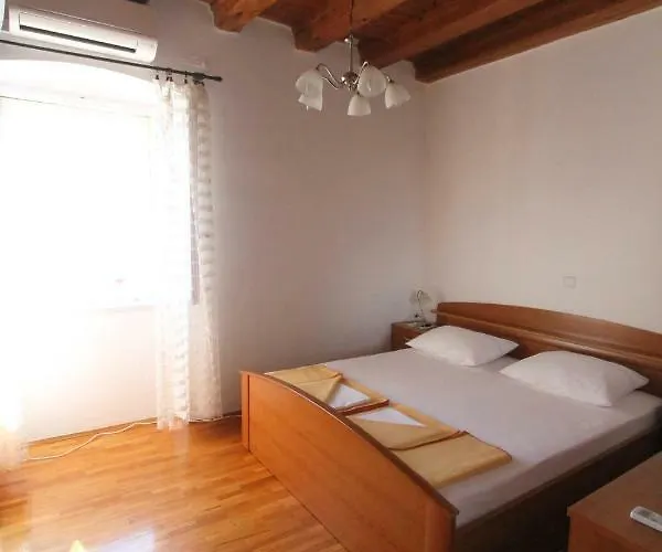 Seafront Guest house Hvar Town